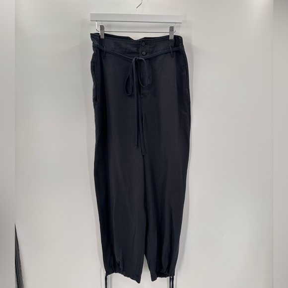 Anthropologie Tiny Heidi High Rise Black Loose Fit Pants Size Small - Picture 4 of 6